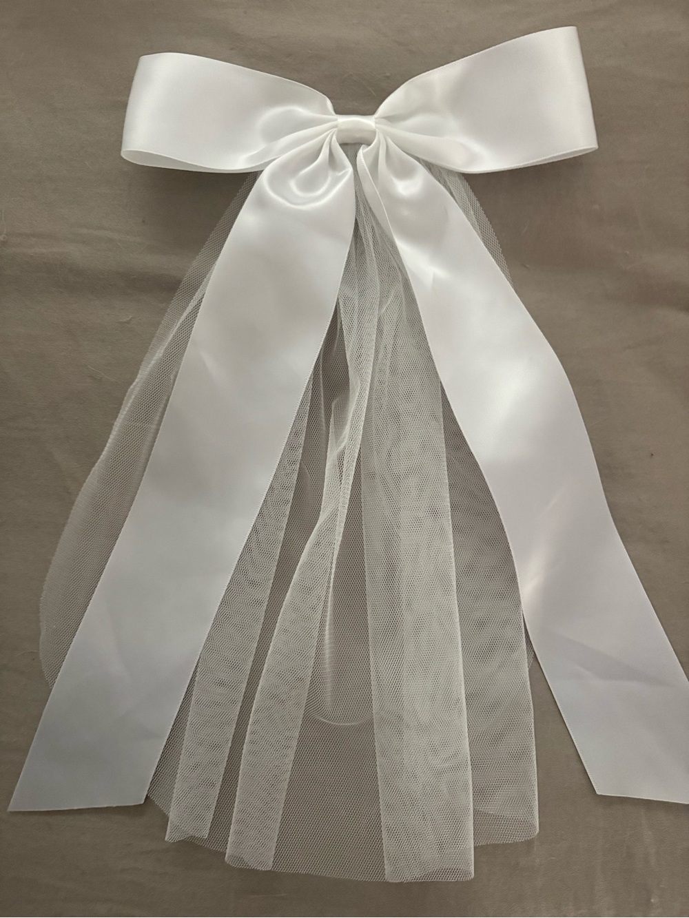Anthropologie White Satin and Tulle Bow Hair Clip